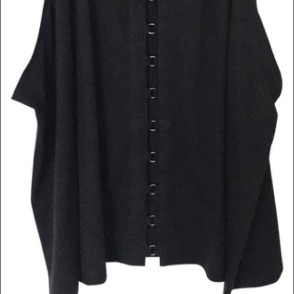 3/$30 - Forever 21 Black Halter Top Size XXL - Picture 9 of 9